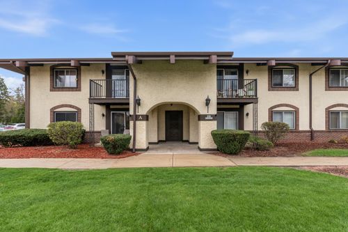 N82W13506 Fond Du Lac Ave, Menomonee Falls, WI, 53051-7219 | Card Image