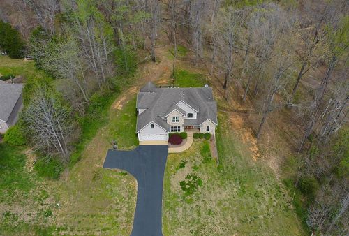 140 Cross Creek Way, Alvaton, KY, 42122-8725 | Card Image