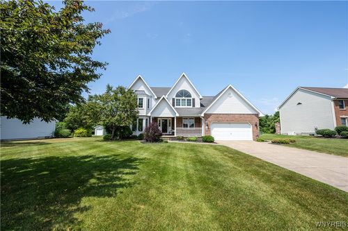 81 Burbank Dr, Orchard Park, NY, 14127-2369 | Card Image