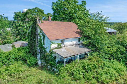 38 Browns Rd, Westtown, NY, 10998-2601 | Card Image