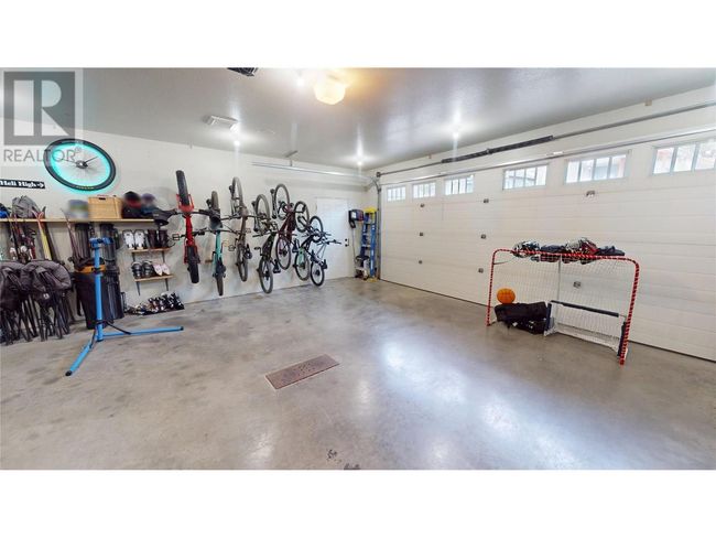 1569 Mount Fisher Cres, House other with 5 bedrooms, 3 bathrooms and 3 parking in Cranbrook BC | Image 43
