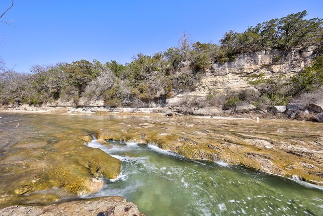 205 Cedar Cliff Loop, Home with 3 bedrooms, 2 bathrooms and 1 parking in Hunt TX | Image 40