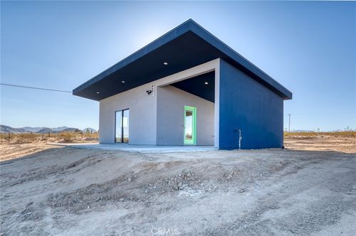 4520 Lookout, Landers, CA, 92285 | Card Image