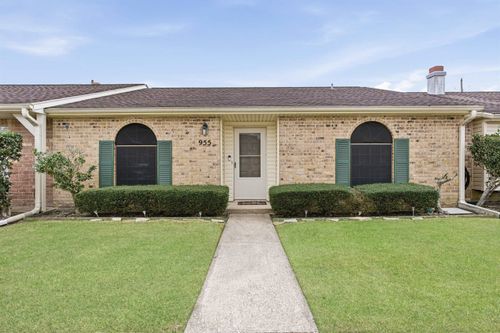 955 Park Meadow Dr, Beaumont, TX, 77706-3969 | Card Image