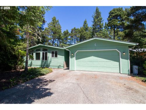 240 Munsel Creek Loop, Florence, OR, 97439-9280 | Card Image
