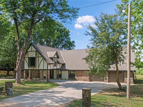 839 E Burr Oak Rd, Norman, OK, 73072-9148 | Card Image