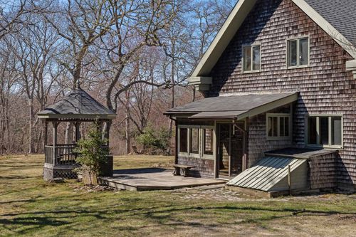 24 Beetle Swamp Road, Edgartown, MA, 02539 | Card Image