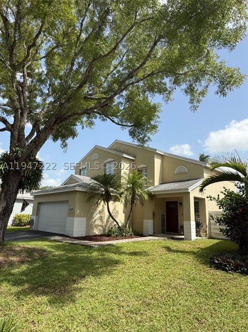 14534 Sw 144th Ter, Miami, FL, 33186-5688 | Card Image
