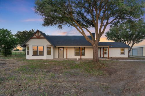 2971 Levi Pkwy, Lorena, TX, 76655-3926 | Card Image