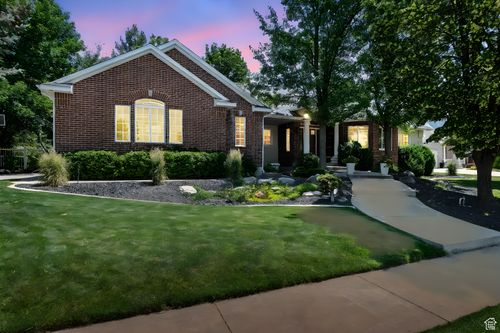 1680 Camelot Dr, North Logan, UT, 84341-8831 | Card Image