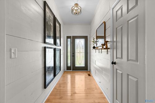 145 Erica Dr, Rogersville, AL, 35652-7905 | Card Image