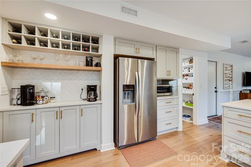 7335 Connan Lane, Charlotte, NC, 28226 | Card Image