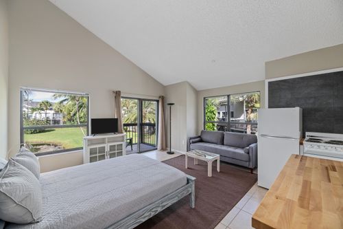 511-11863 Wimbledon Cir, Wellington, FL, 33414-6037 | Card Image