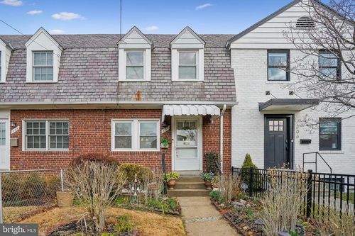 304 E Nelson Ave, Alexandria, VA, 22301-1818 | Card Image