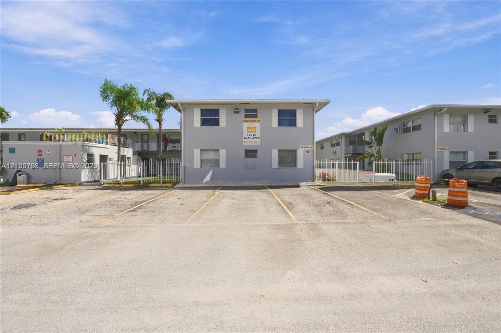 Residential Lease in Pembroke Pines