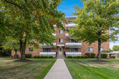 385-521 Tollis Parkway, Broadview Heights, OH, 44147 | Card Image