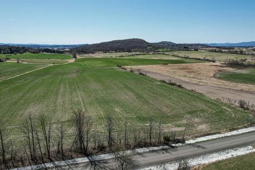 1705 Market Rd, Bridport, VT, 05734-9665 | Card Image