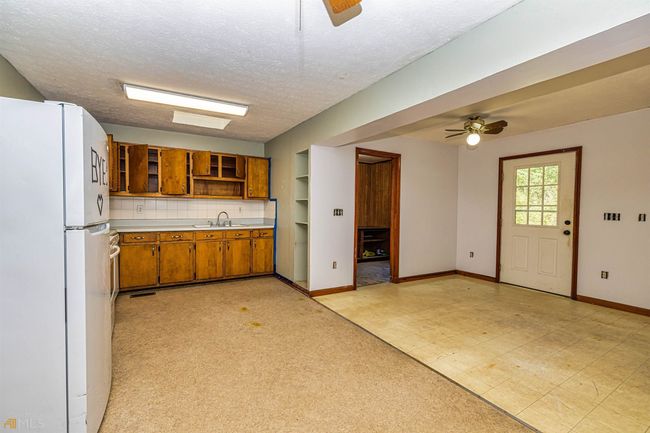 355 Crestwood Rd, House other with 3 bedrooms, 2 bathrooms and null parking in Tyrone GA | Image 8