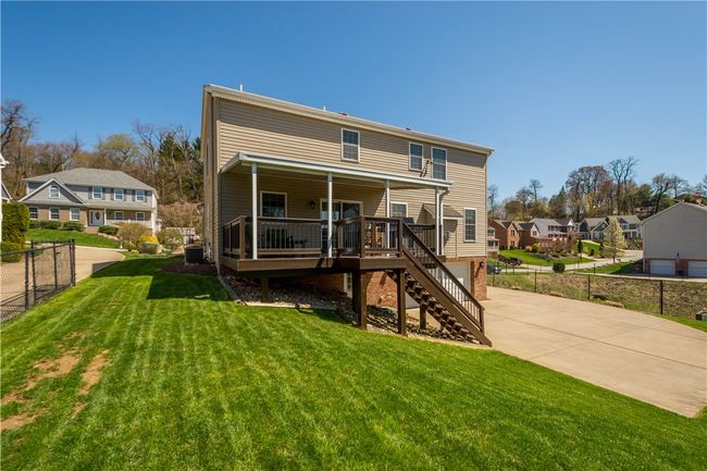 141 Richard Dr, House other with 4 bedrooms, 3 bathrooms and 2 parking in Glenshaw PA | Image 40