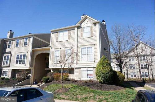 apt-102-11192 Rienzi Pl, MANASSAS, VA, 20109-2745 | Card Image
