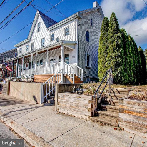 219 E 6th Street, RED HILL, PA, 18076 | Card Image