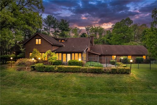 4437 Twin Oaks, Murrysville, PA, 15668 | Card Image