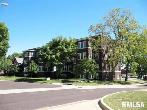 500 Ne Madison Ave, Peoria, IL, 61603-3889 | Card Image