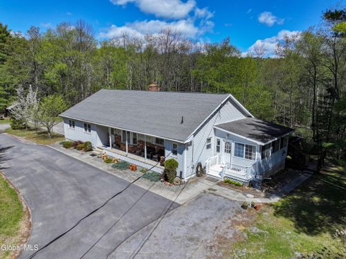 16 Paradise Dr, Lake Luzerne, NY, 12846-3947 | Card Image