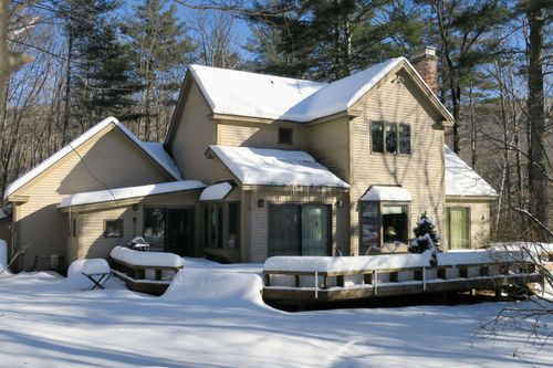 5 Linscott Rd, Winhall, VT, 05340 | Card Image