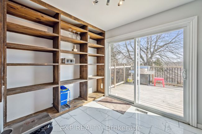 116 Dinison Cres, House attached with 3 bedrooms, 2 bathrooms and 3 parking in Kitchener ON | Image 12
