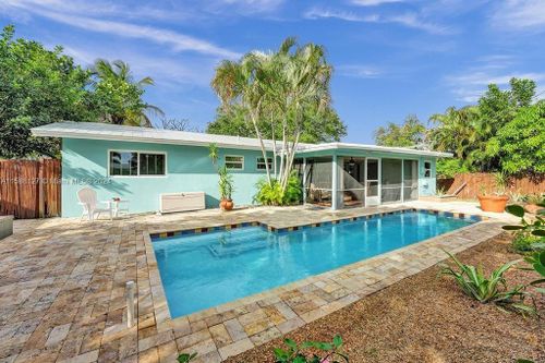 0-367 W Riverside Dr, Tequesta, FL, 33469-2956 | Card Image