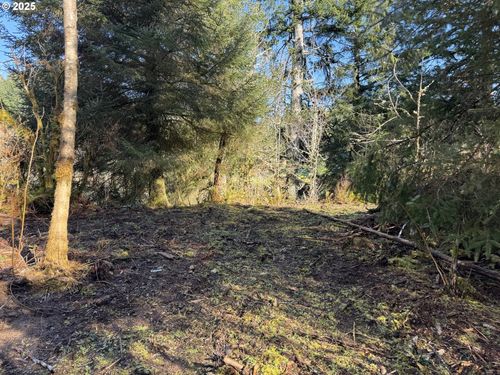 1403-5 Hilltop Dr, Lakeside, OR, 97449 | Card Image