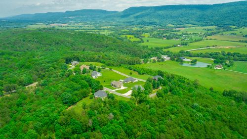 27 Sky High Dr, Dunlap, TN, 37327-4852 | Card Image