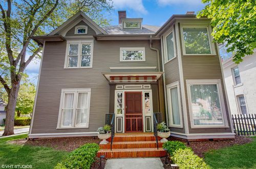 301 Washington St, Valparaiso, IN, 46383 | Card Image