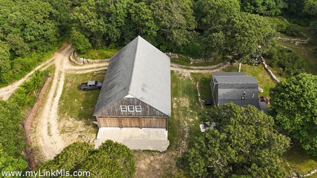 9 Moshup Trl, House other with 2 bedrooms, 2 bathrooms and null parking in Aquinnah MA | Image 28