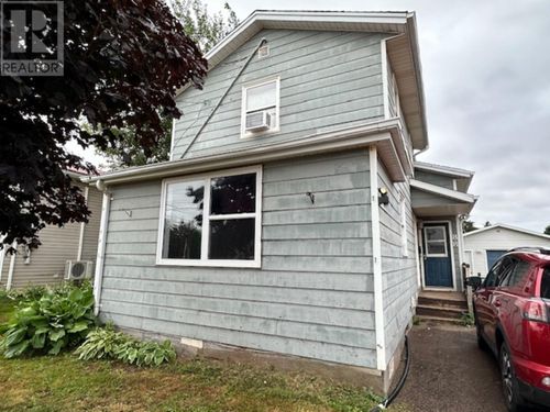 88 Ottawa St, Summerside, PE, C1N1W3 | Card Image
