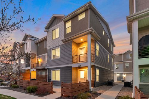 3673 W Golden Sky Ln, South Jordan, UT, 84009-3143 | Card Image