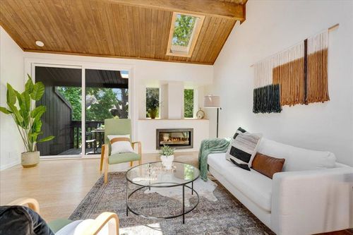 139 Tree Frog Ln, Santa Cruz, CA, 95060-4854 | Card Image