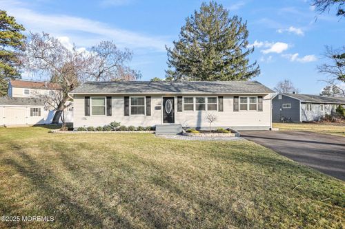 222 Elmwood Ct, Brick, NJ, 08723-3382 | Card Image