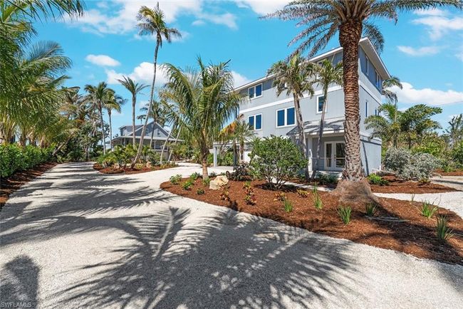16886 Captiva Dr, House other with 5 bedrooms, 5 bathrooms and 4 parking in CAPTIVA FL | Image 40