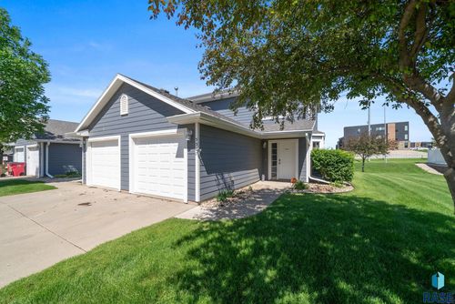 64-5307 W Boxwood Pl, Sioux Falls, SD, 57107-0987 | Card Image