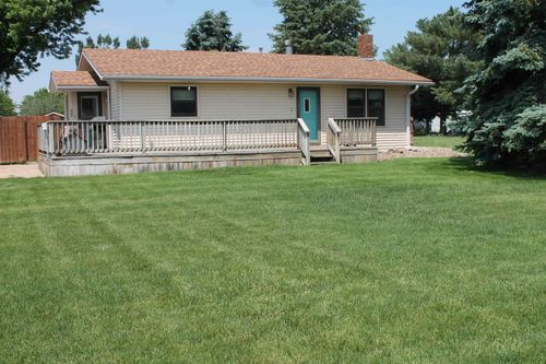 608 N West St, Plainview, NE, 68769-2109 | Card Image