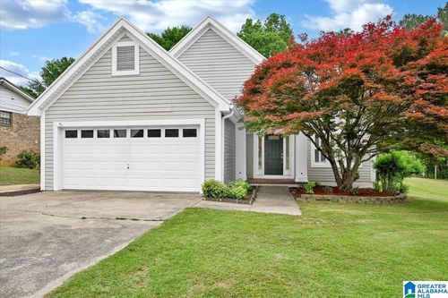 7217 Cliff Cir, Dora, AL, 35062-2111 | Card Image