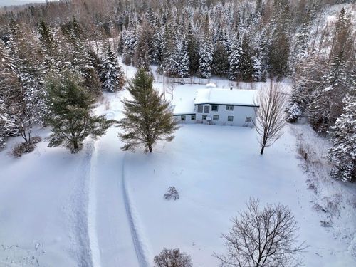 171 Mount Bess Rd, West Charleston, VT, 05872-9634 | Card Image