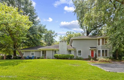 299 Wood Dale Dr, Jackson, MS, 39216-3510 | Card Image
