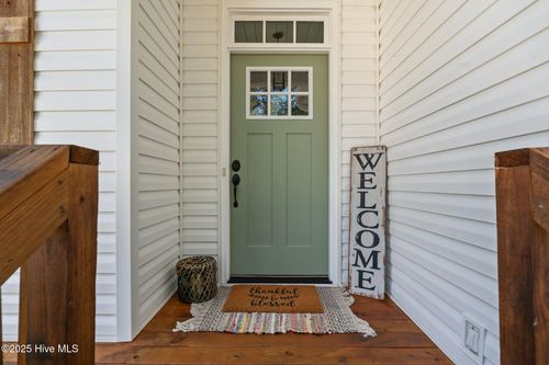 27 Pine Lake Dr, Whispering Pines, NC, 28327-9374 | Card Image