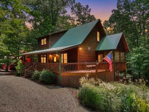 612 Medina Ct, Ellijay, GA, 30540-9383 | Card Image