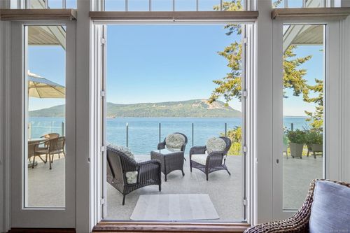 221 Marine Dr, Cobble Hill, BC, V8H0K8 | Card Image