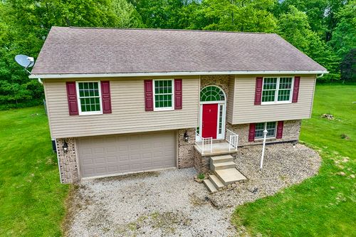 104 Maplewood Ave, Carmichaels, PA, 15320-9777 | Card Image