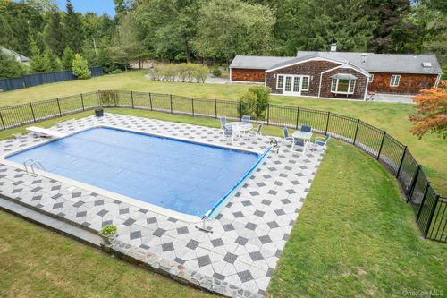 520 Sleepy Hollow Rd, Briarcliff Manor, NY, 10510-2514 | Card Image